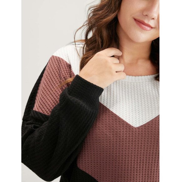 NWT BloomChic Multicolor Colorblock Contrast Waffle Knit Sweatshirt Size 10/M - Picture 3 of 3